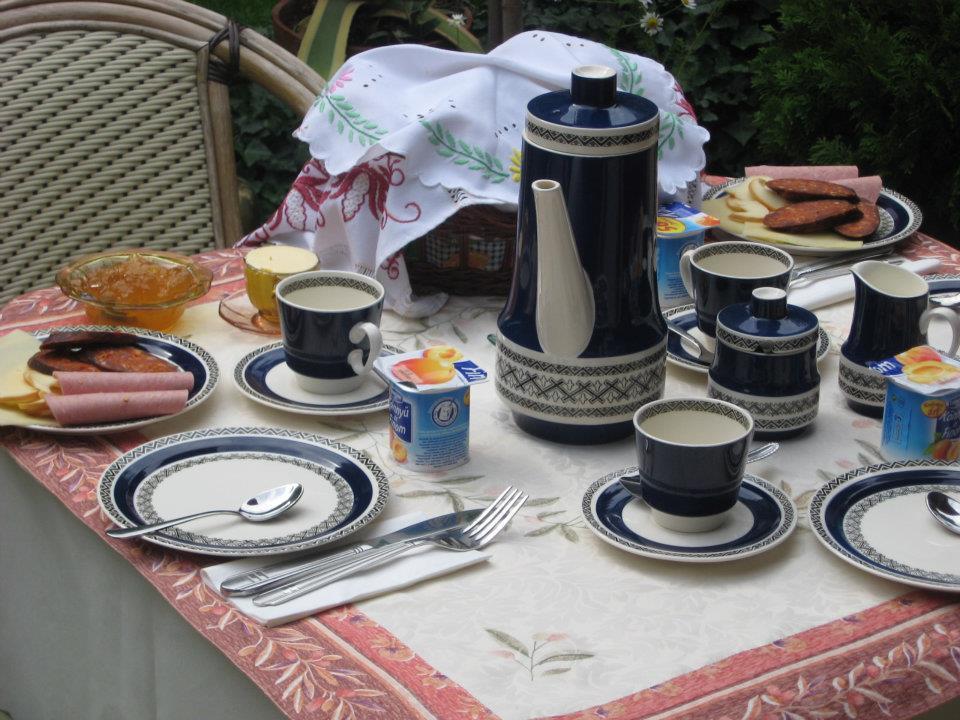 Bed and Breakfast Fónagy és Walter Vendég- és Borház à Vác Extérieur photo